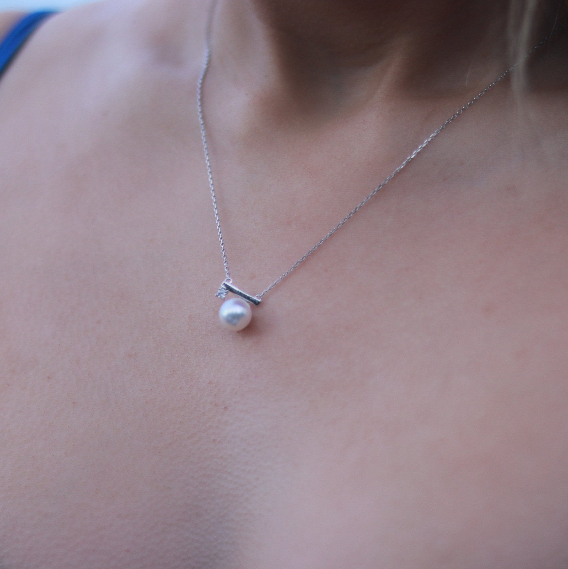 Pearl on Balance Beam Necklace