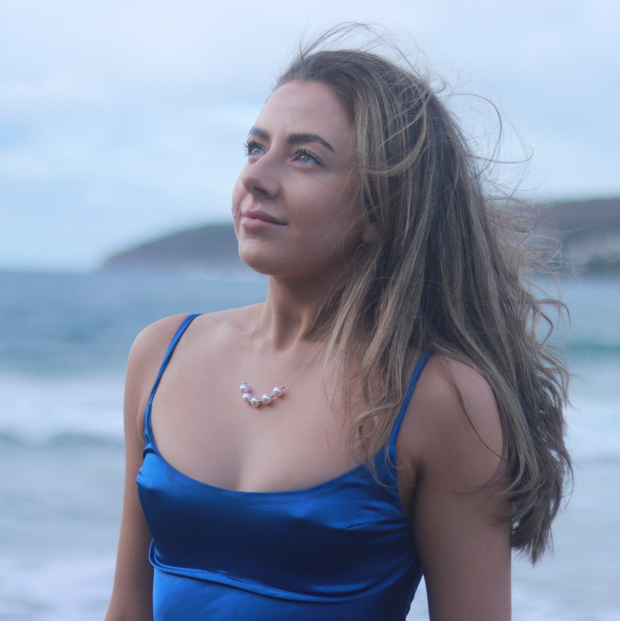 Five-Pearl Necklace with Different Wearing Styles