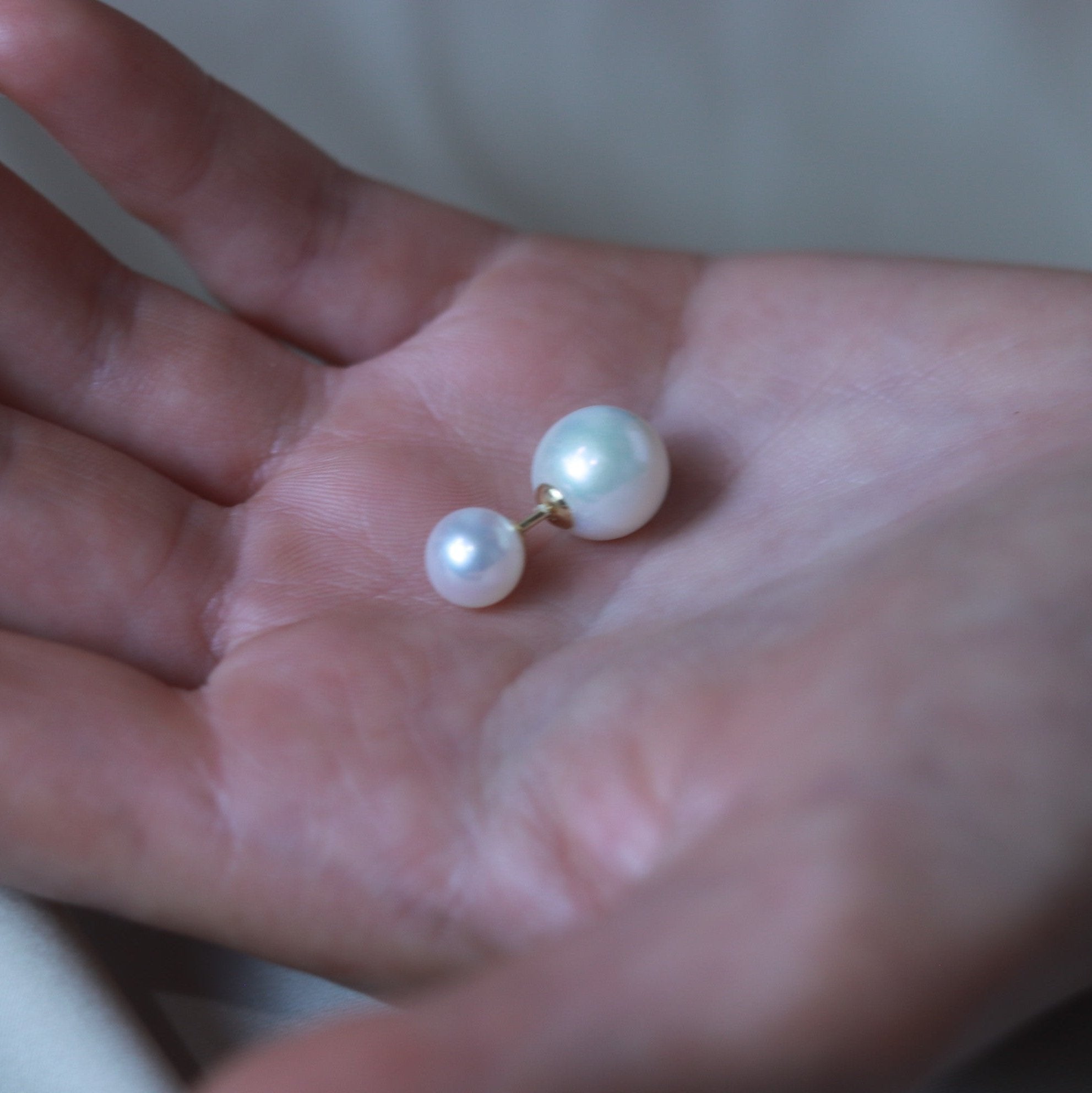 Double Pearl Earring