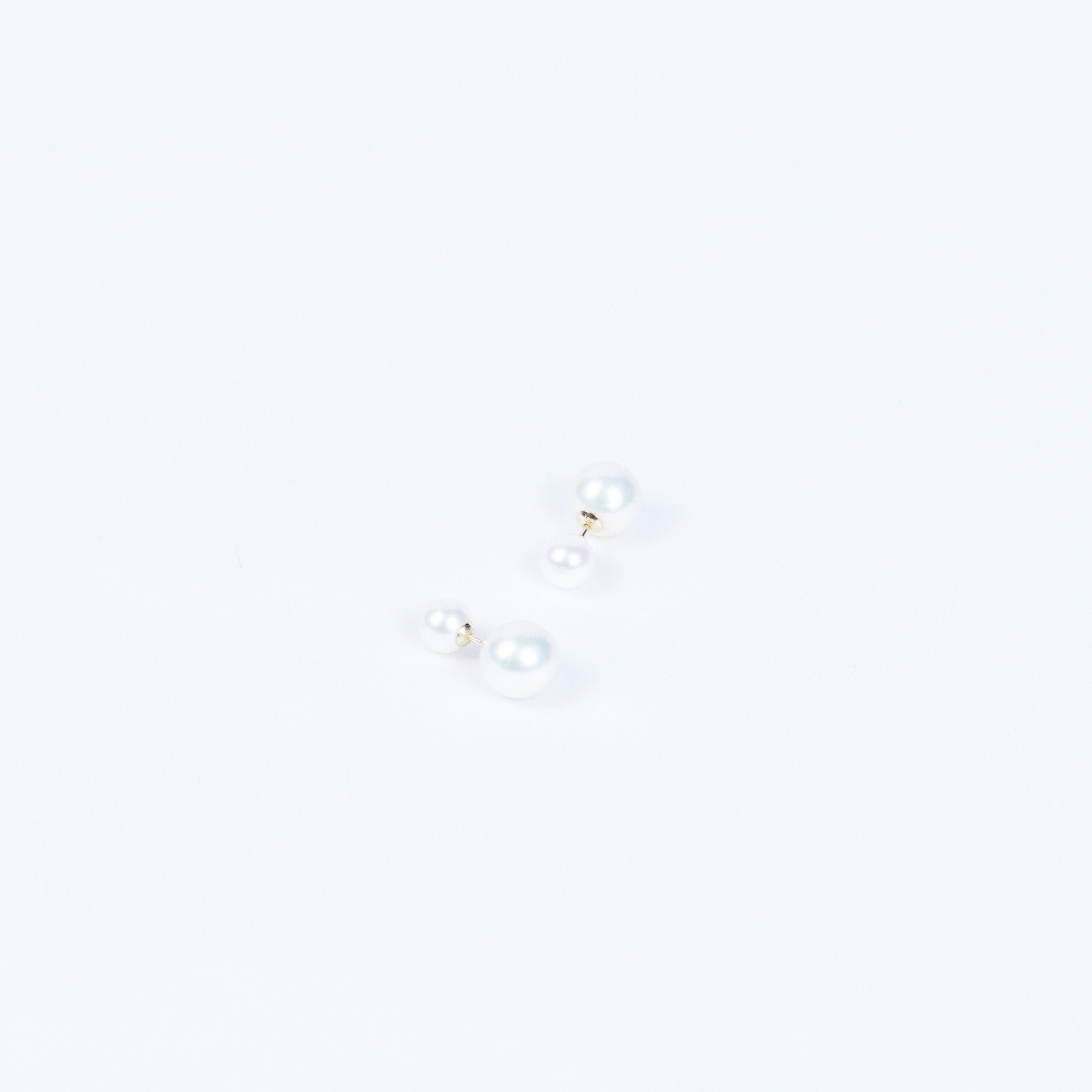 Double Pearl Earring