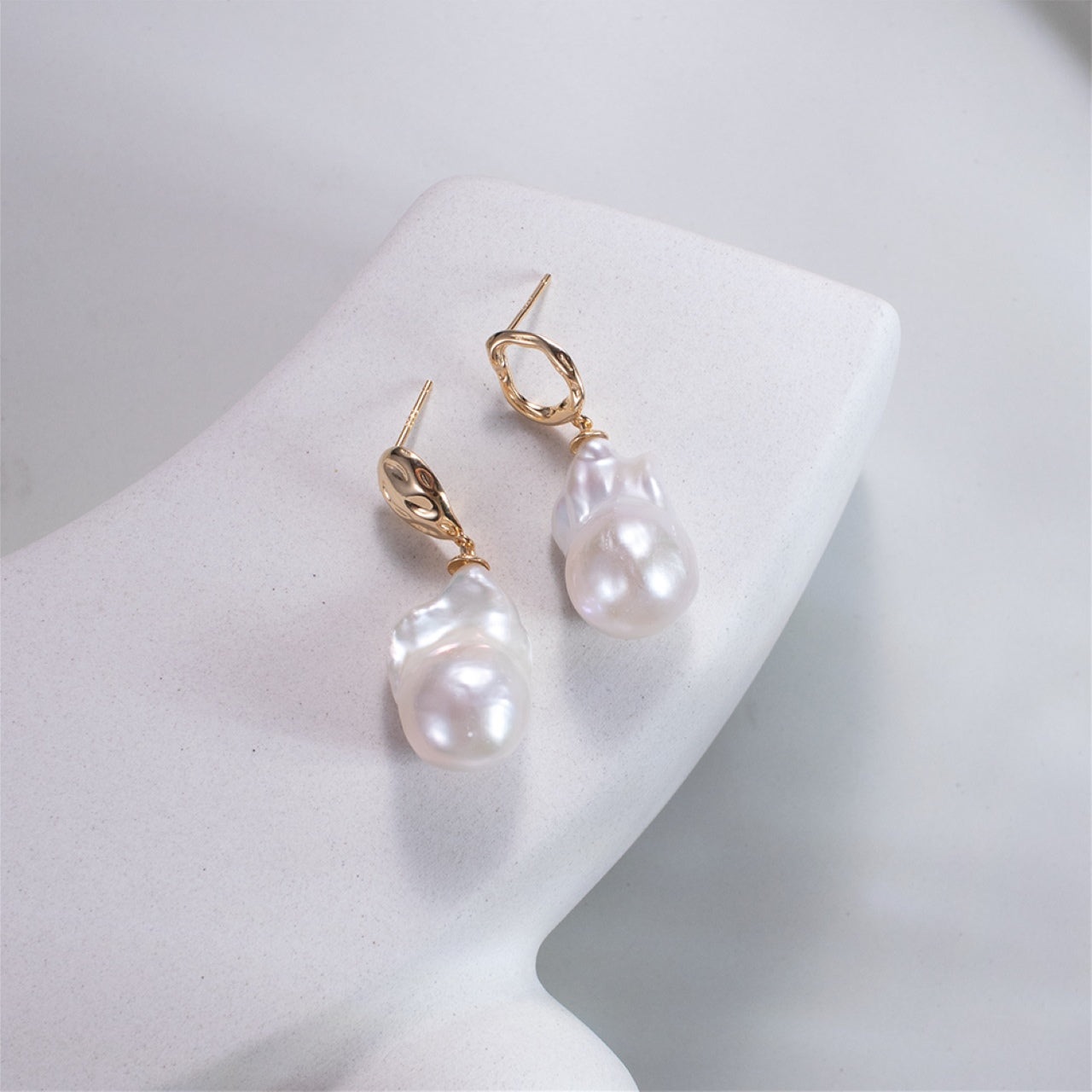 Baroque Pearl Drop Earrings