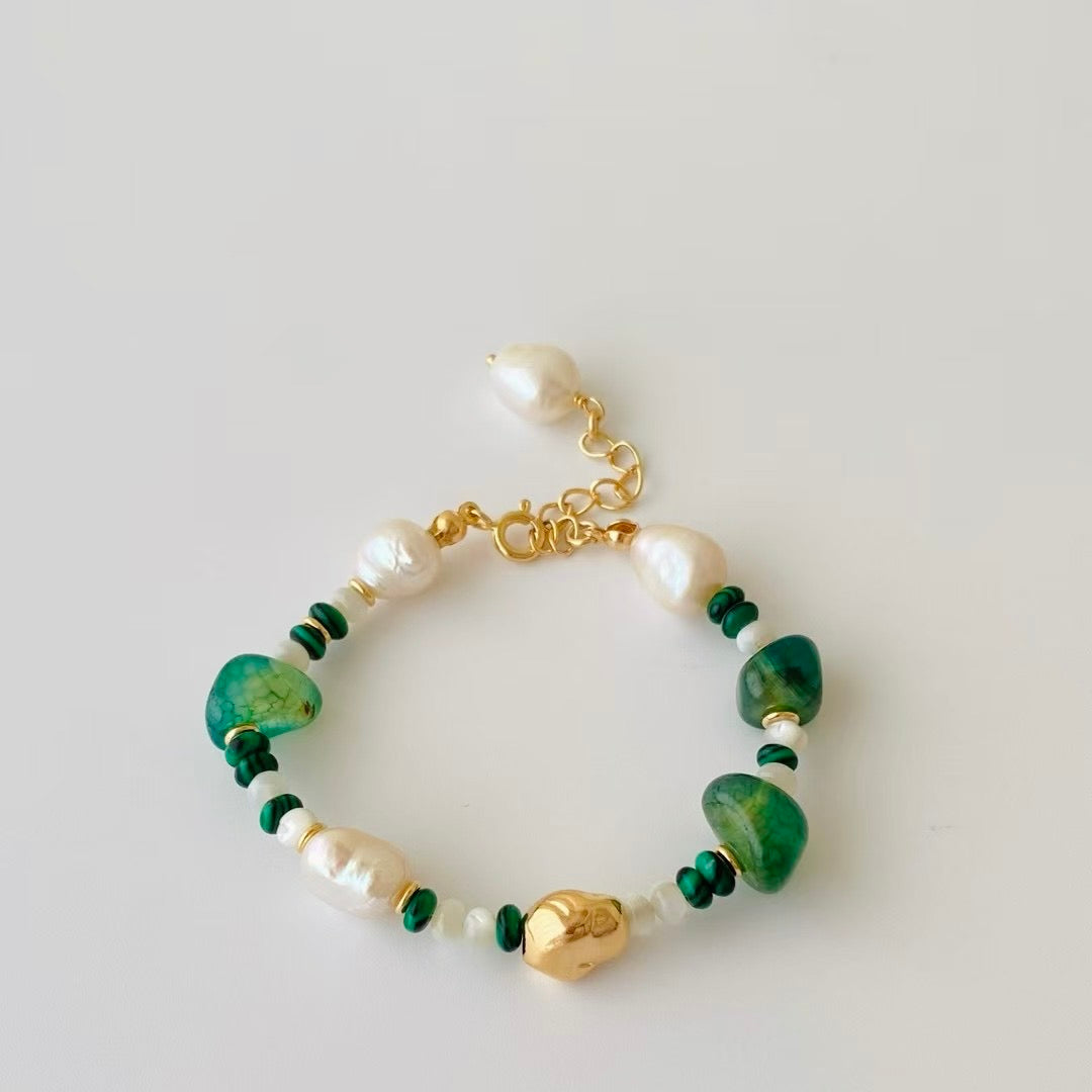 Green Stone & Gold Bead Freshwater Pearl Bracelet