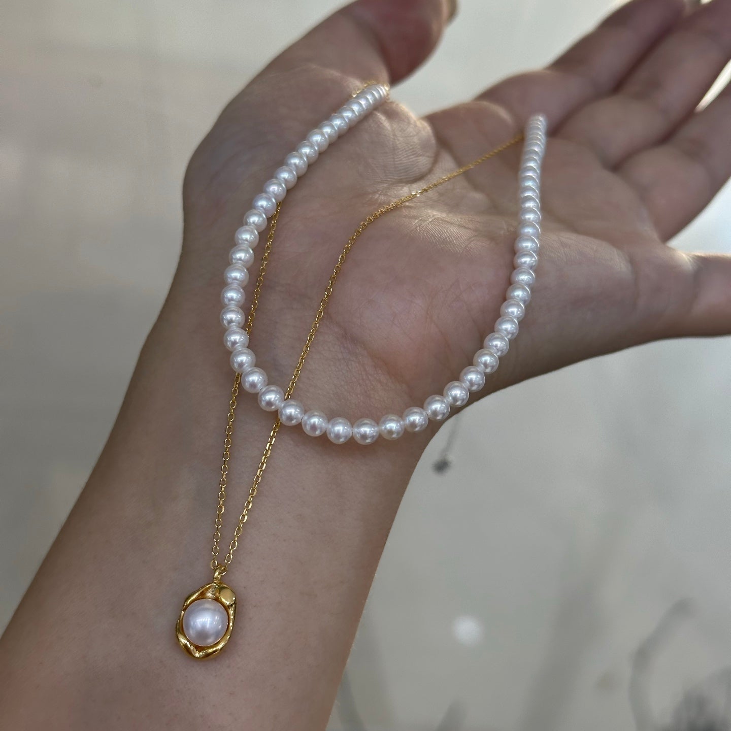 Double-Layer Baby Pearl Necklace with Pendant