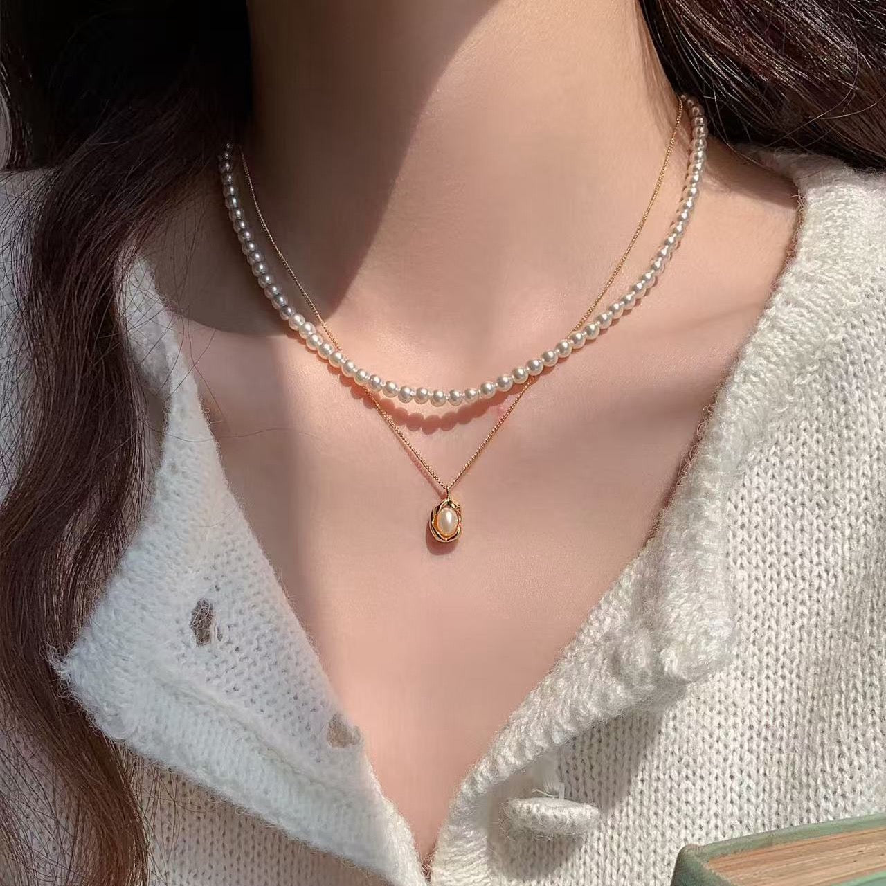 Double-Layer Baby Pearl Necklace with Pendant