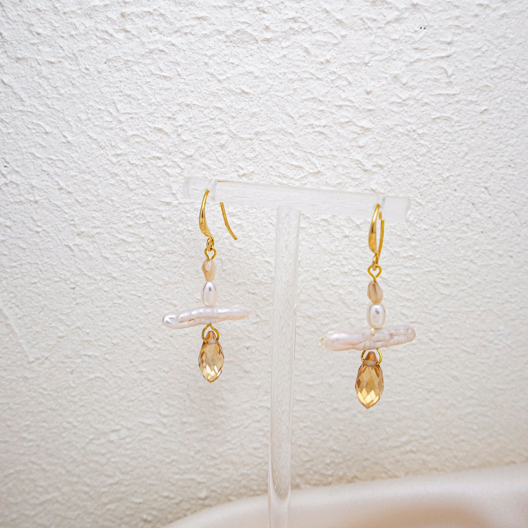 Ophelia Champagne Glow Set — Necklace & Earrings