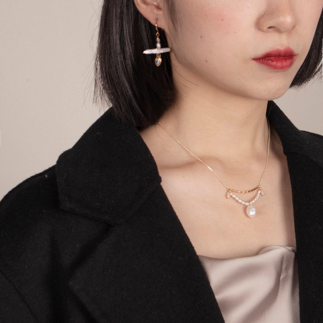 Ophelia Champagne Glow Set — Necklace & Earrings